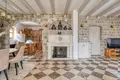 4 bedroom Villa 480 m² Katun Rezevici, Montenegro