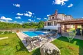 5-Schlafzimmer-Villa 285 m² Poreč, Kroatien