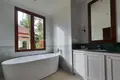 4-Schlafzimmer-Villa 430 m² Choeng Thale, Thailand