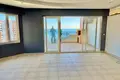 3 bedroom apartment 210 m² Mezitli, Turkey