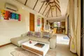 Villa de tres dormitorios 245 m² Phuket, Tailandia