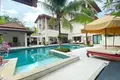 villa de 5 dormitorios 842 m² Phuket, Tailandia