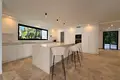 6-Schlafzimmer-Villa 449 m² Marbella, Spanien