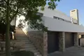 4-Schlafzimmer-Villa 615 m² Alicante, Spanien