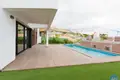 3 bedroom villa 313 m², All countries