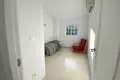 Bungalow 4 zimmer  Area metropolitana de Madrid y Corredor del Henares, Spanien