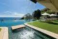 5 bedroom villa 2 500 m² Phuket, Thailand