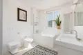 Mieszkanie 3 pokoi 94 m² Warszawa, Polska