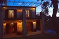 Villa de 7 dormitorios 400 m² Agios Pantaleimonas, Grecia