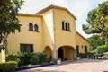 Haus 4 Zimmer 400 m² Cabrils, Spanien