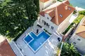 Villa 17 zimmer 491 m² Dobrota, Montenegro