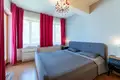 Villa 12 habitaciones 507 m² Dobrota, Montenegro