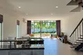 Propiedad comercial 1 100 m² en Thep Krasatti, Tailandia