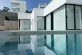 Villa de 4 dormitorios 220 m² Finestrat, España