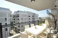 Mieszkanie 2 pokoi 115 m² w Mahmutlar, Turcja
