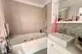 2 bedroom apartment  Toslak, Turkey