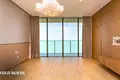 3 bedroom apartment 320 m² Dubai, UAE