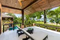Villa de tres dormitorios 742 m² Phuket, Tailandia