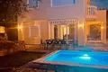 Villa de 4 dormitorios 270 m² Kotor, Montenegro