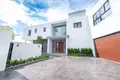 4-Schlafzimmer-Villa 640 m² Chalong, Thailand