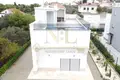 5 bedroom house 270 m² Okrug Donji, Croatia