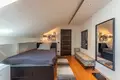 2-Schlafzimmer-Penthouse 200 m² in Rafailovici, Montenegro