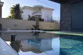 Haus 4 zimmer 350 m² Dosemealti, Türkei