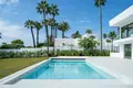 Villa de 4 dormitorios 430 m² Estepona, España