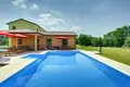 6 bedroom villa 280 m² Porec, Croatia