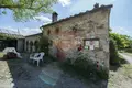 Commercial property 613 m² in Grassina, Italy