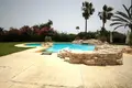 Maison 5 chambres 630 m² Parekklisia, Chypre