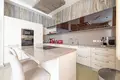 5 bedroom villa 575 m² Ayios Tychonas, Cyprus