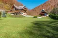 Villa 8 bedrooms 550 m² Opasanica, Montenegro
