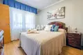Mieszkanie 4 pokoi 110 m² Torrevieja, Hiszpania