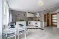 Mieszkanie 3 pokoi 66 m² Kraków, Polska