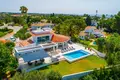 4-Schlafzimmer-Villa 216 m² Carvoeiro, Portugal