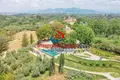 Villa 30 chambres 320 000 m² Toscane, Italie