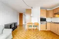 4 room apartment 57 m² in Warsaw, Poland