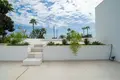 Villa de 4 dormitorios 430 m² Estepona, España