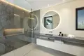 6-Schlafzimmer-Villa 843 m² Marbella, Spanien