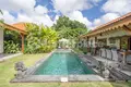 4-Schlafzimmer-Villa  Canggu, Indonesien
