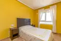 Mieszkanie 3 pokoi 81 m² Torrevieja, Hiszpania