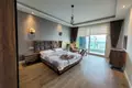 2 bedroom penthouse 180 m² Mahmutlar, Turkey