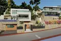 4-Schlafzimmer-Villa 427 m² Calp, Spanien