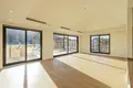 Mieszkanie 5 pokojów 187 m² Kumbor, Czarnogóra