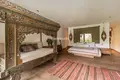 villa de 7 chambres 1 999 m² Kerobokan, Indonésie