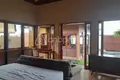 Villa mit 2 Schlafzimmern  Kec Ampenan, Indonesien