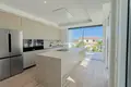 4-Schlafzimmer-Villa 560 m² Calp, Spanien