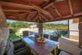 villa de 5 dormitorios 285 m² Porec, Croacia