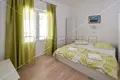 Haus 12 Zimmer 563 m² Baska Voda, Kroatien